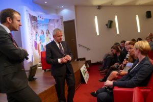 cdf-commerce-macron
