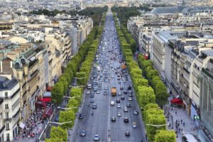 l'ouverture dominicale